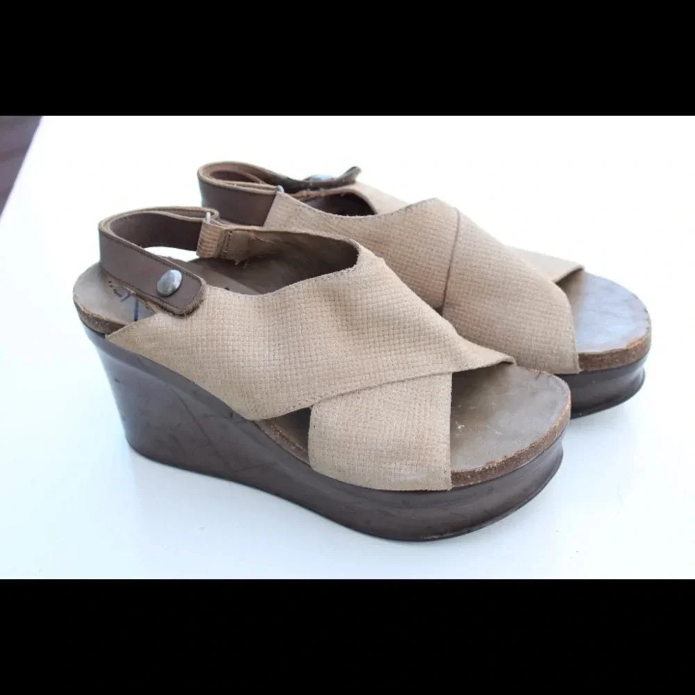 OTBT Blue Hill platform wedges